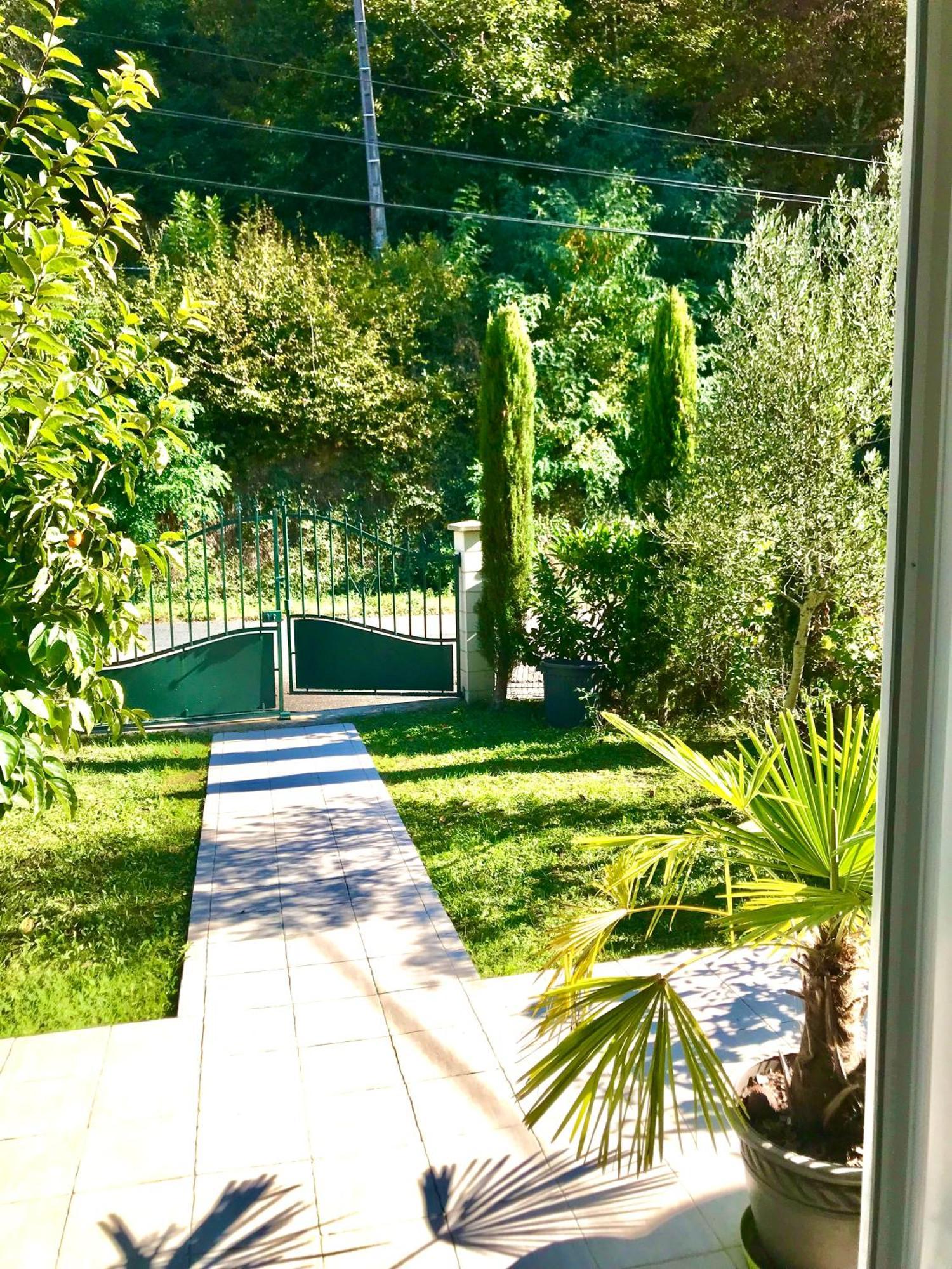 Villa Maison Blanche Tulle 1 A 4 Personnes Екстериор снимка