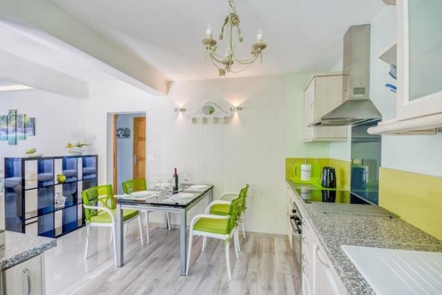 Villa Maison Blanche Tulle 1 A 4 Personnes Екстериор снимка