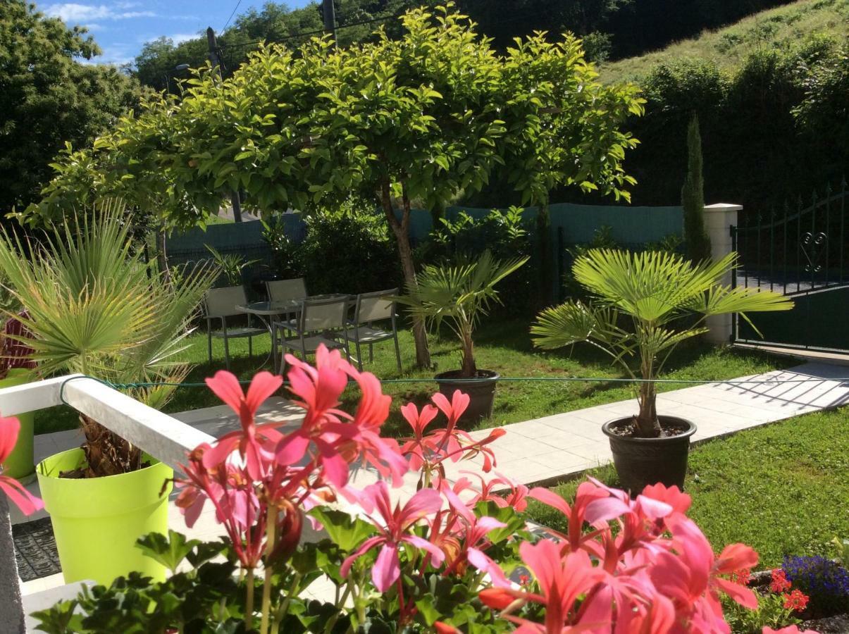 Villa Maison Blanche Tulle 1 A 4 Personnes Екстериор снимка